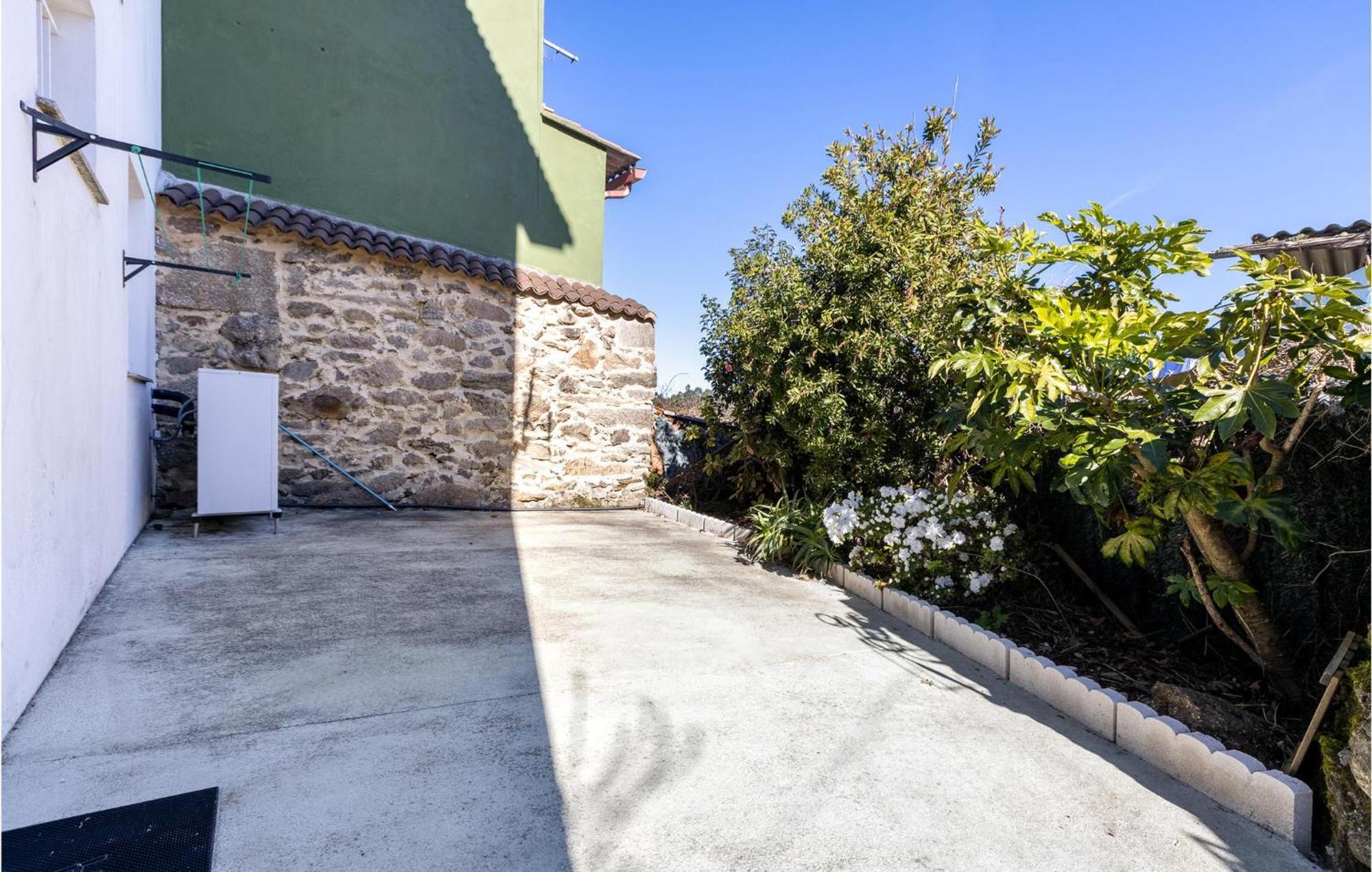 Lovely Home In Rocha Vella With Kitchen Larano Exterior photo