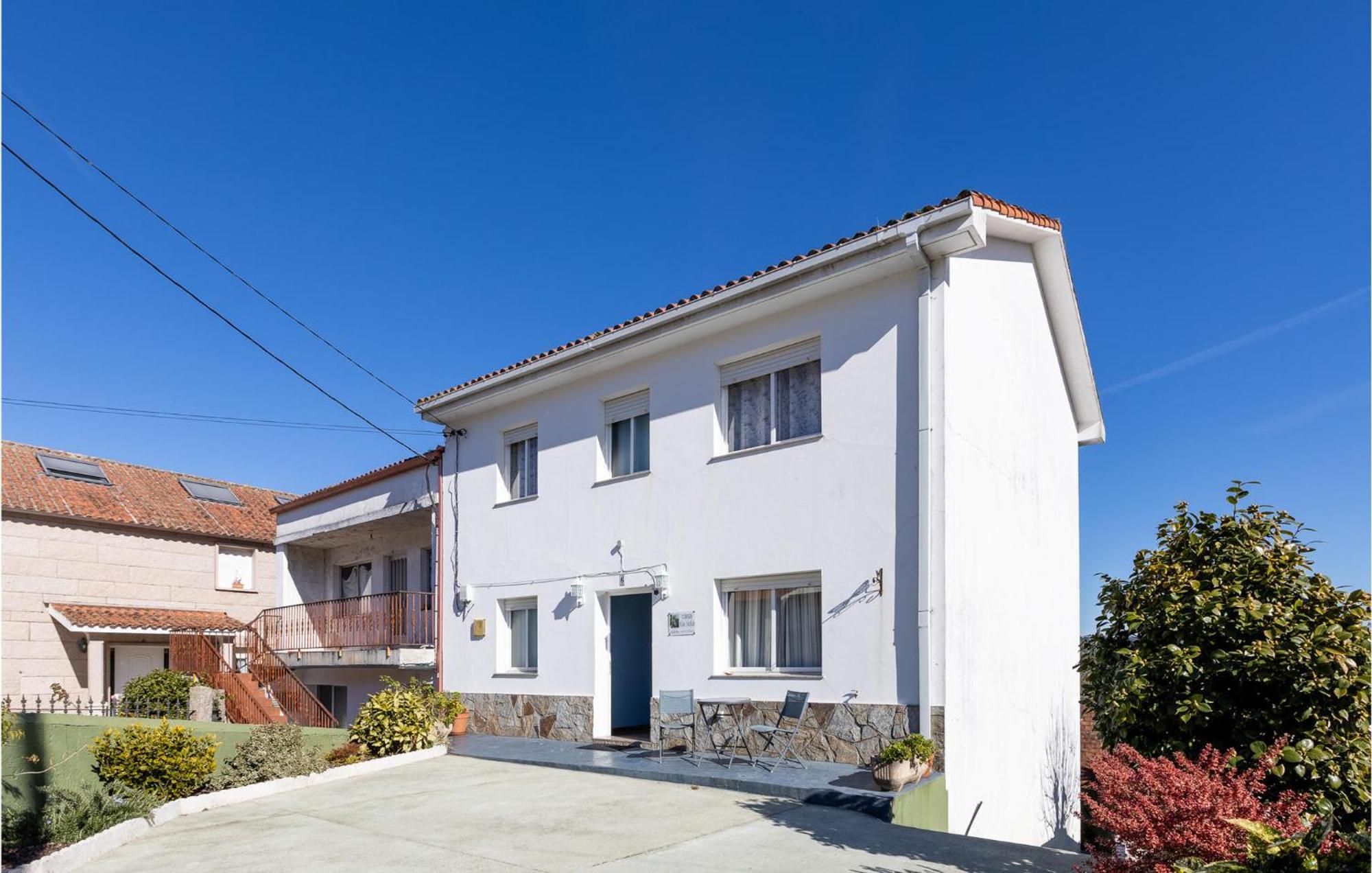 Lovely Home In Rocha Vella With Kitchen Larano Exterior photo